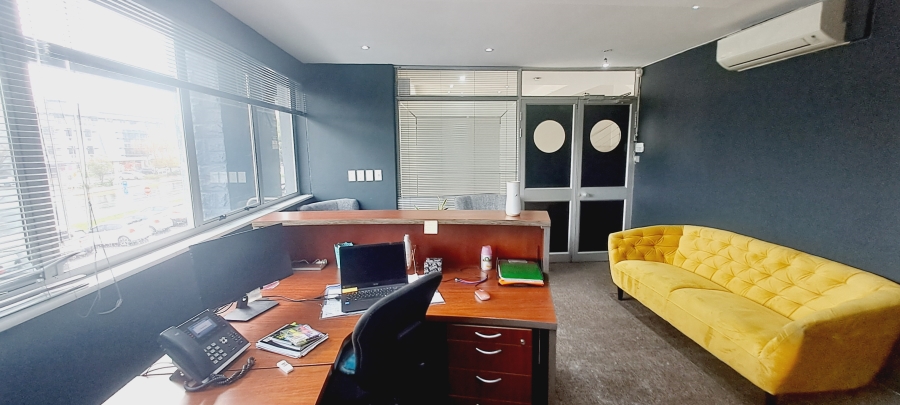 To Let commercial Property for Rent in Bo Oakdale Western Cape